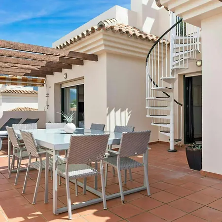Apartment Lujo Entre Golf Sol Y Puerto Banus Marbella