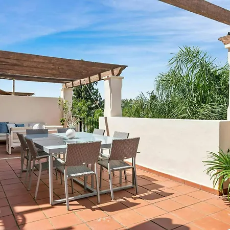 Apartment Lujo Entre Golf Sol Y Puerto Banus